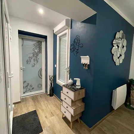 Escapade De Vauclair بيت ضيافة